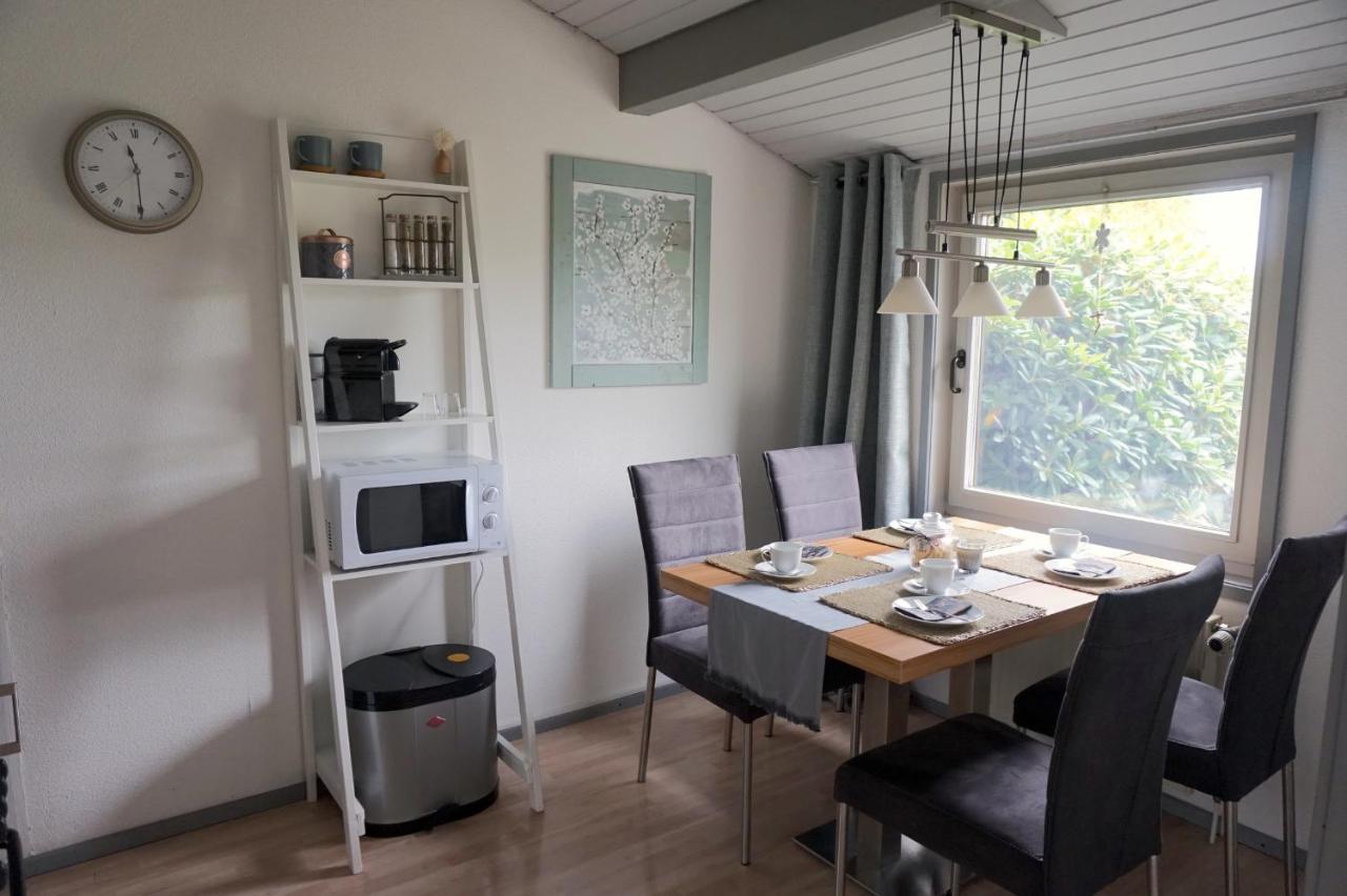 Ferienhaus Hennesee Мешеде Екстериор снимка