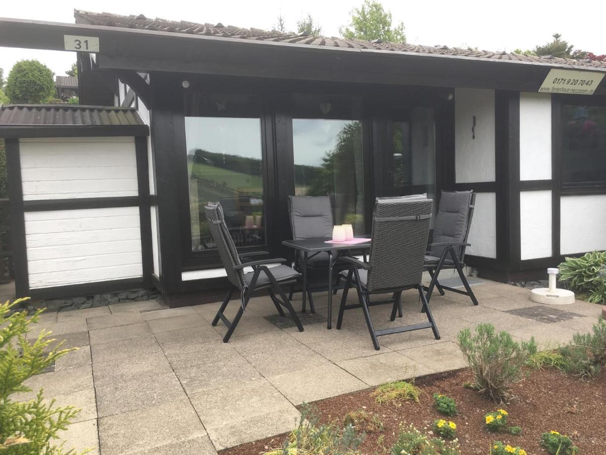 Ferienhaus Hennesee Мешеде Екстериор снимка