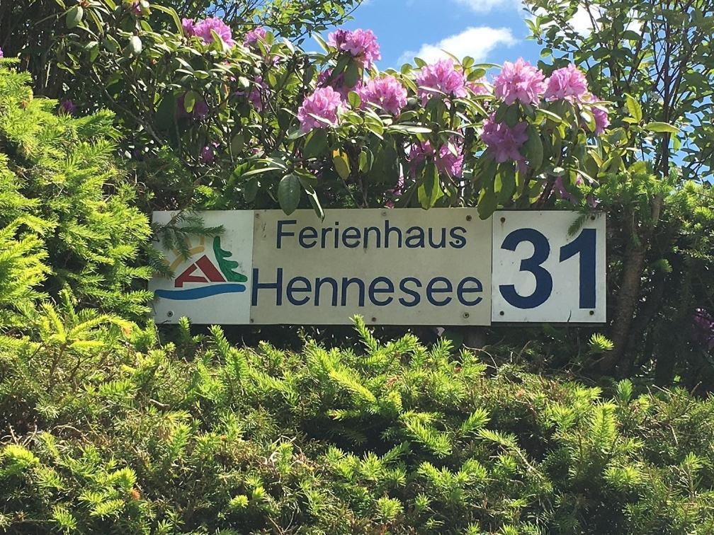 Ferienhaus Hennesee Мешеде Екстериор снимка