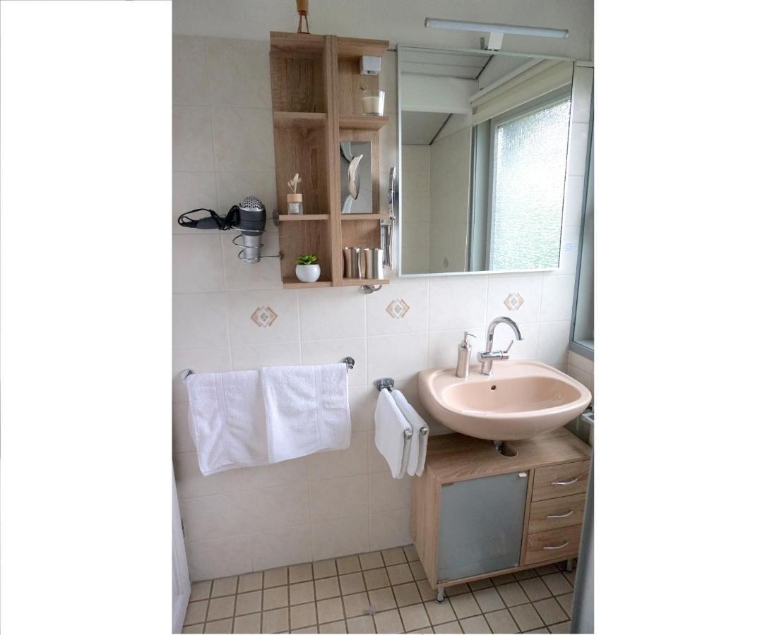 Ferienhaus Hennesee Мешеде Екстериор снимка