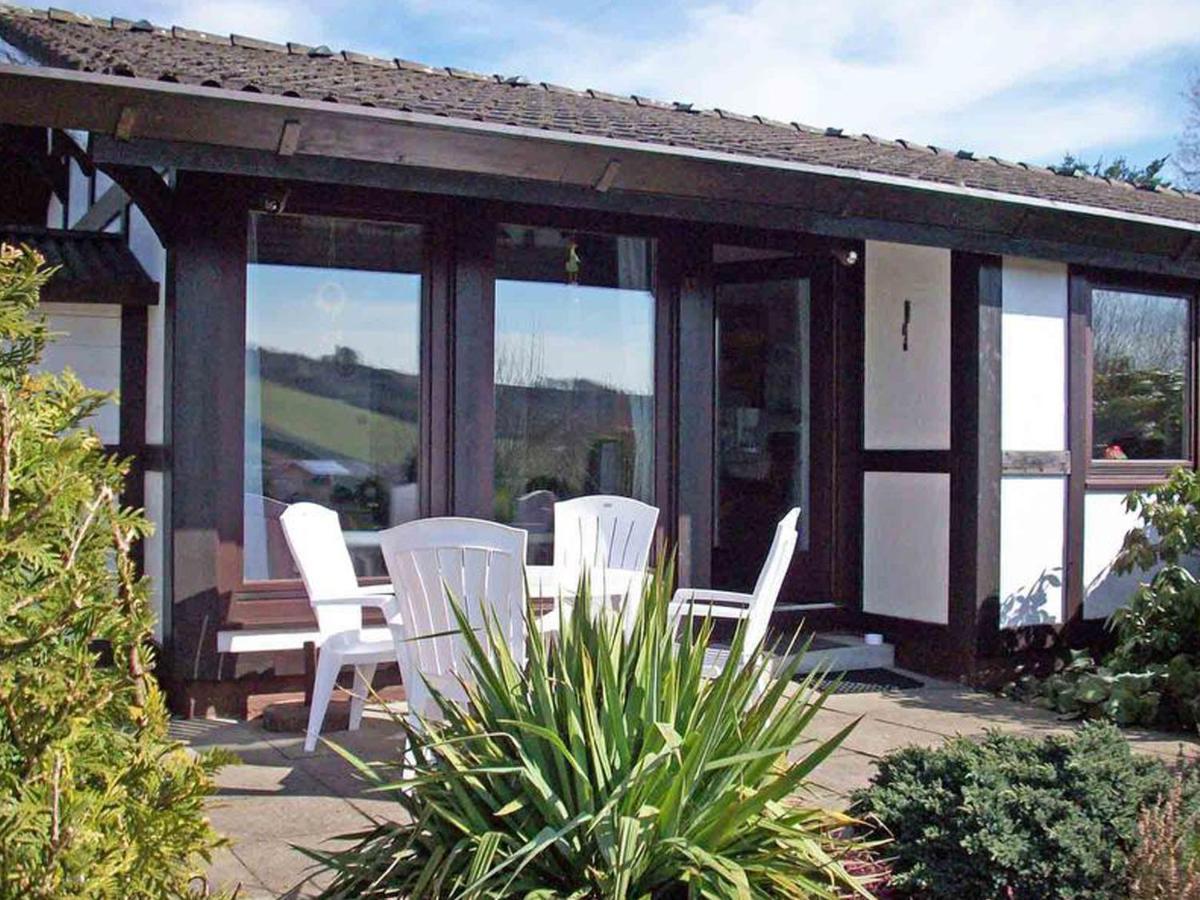 Ferienhaus Hennesee Мешеде Екстериор снимка